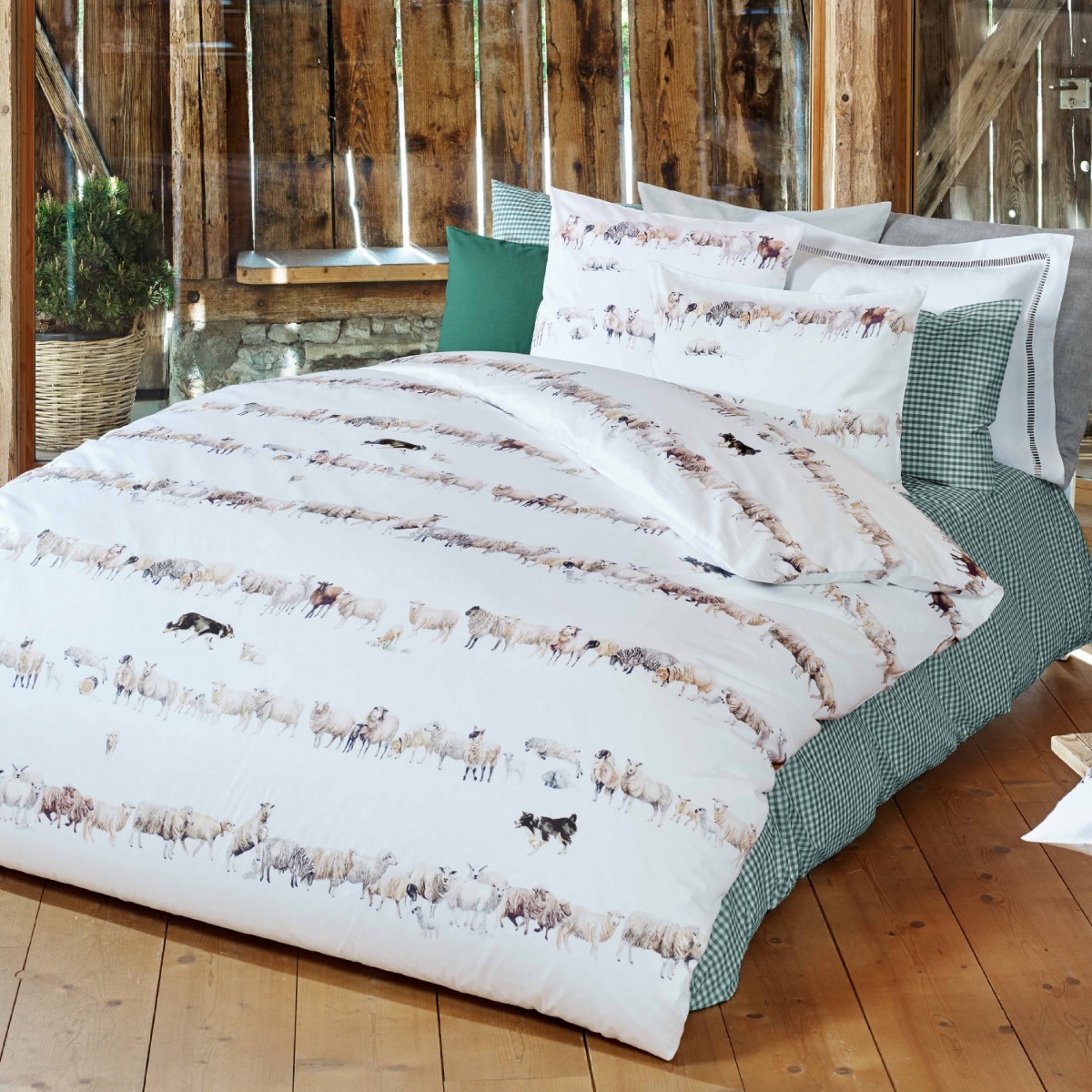 Bed set Christian Fischbacher SATIN COUNTING SHEEP